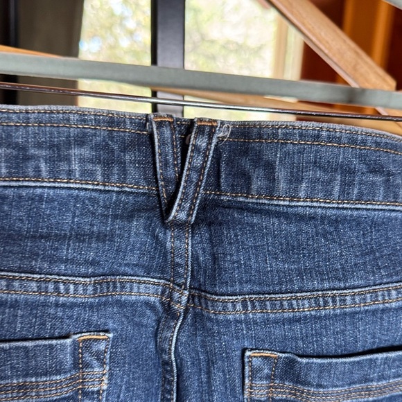 Duluth Trading Co Blue Straight Leg Jeans Size 10 x 33 - Picture 8 of 8